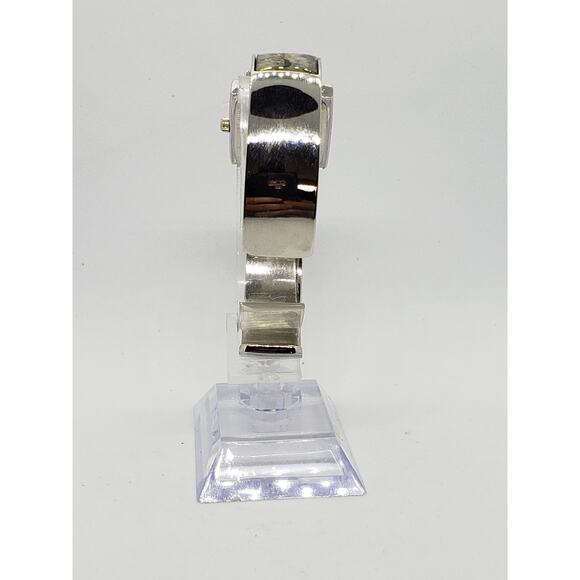 Women\'s Bangle dress watch GEN562KKL Square face/silver accents Working watch main image 7